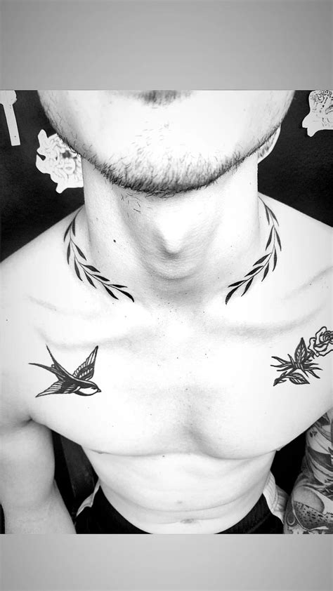 clavicula tatuajes hombre|Tatuaje en la clavícula para hombres: 71 fotos